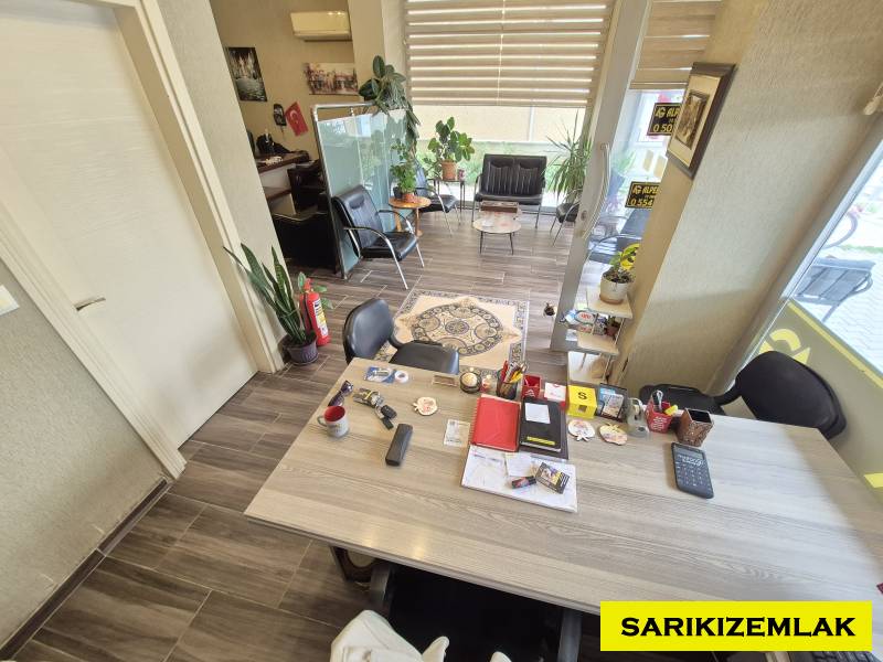 Edremit Altınkum Mah`daBüro & Ofis.